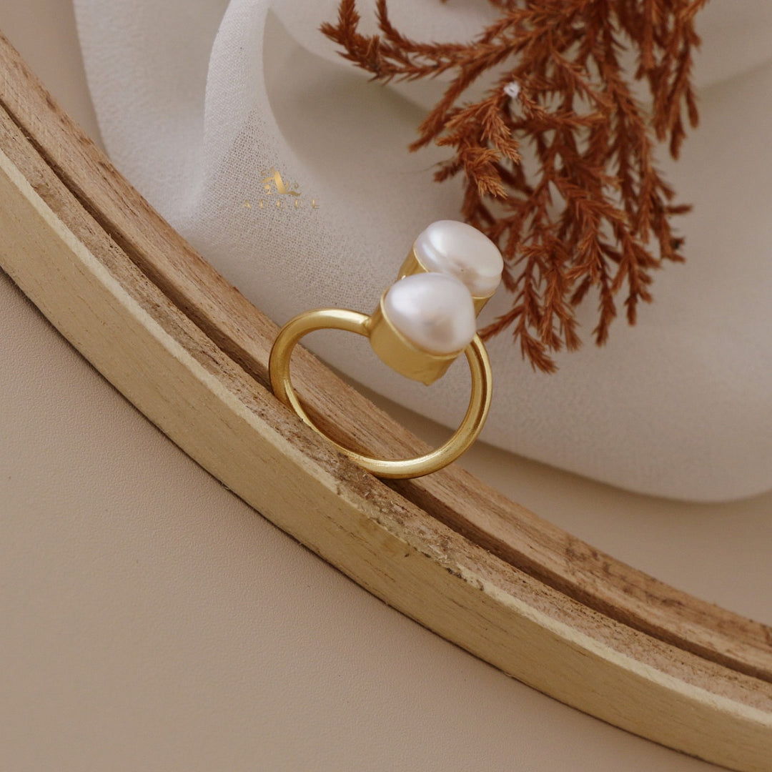 Gold Dual Pearl Ring