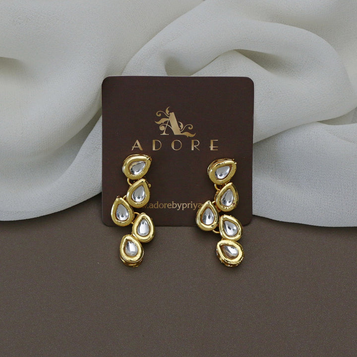 Utkarsha Kundan Neckpiece With Earring