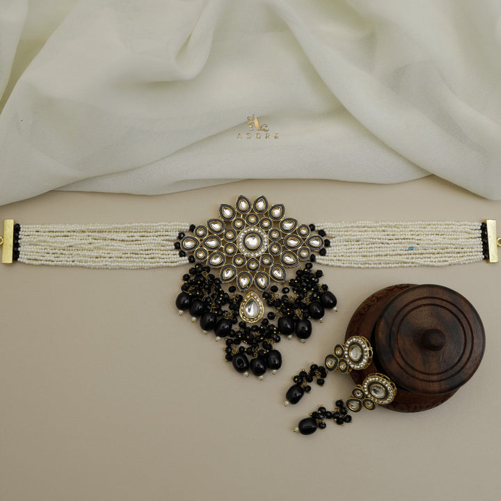 Dhamayika Kundan Choker With Earring