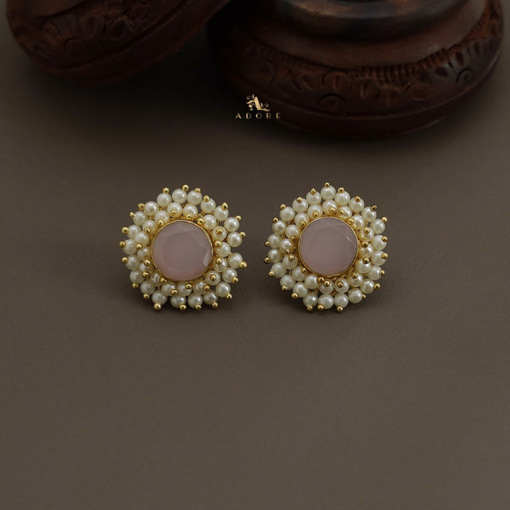 Ahelia Glossy With Cluster Pearl Earring