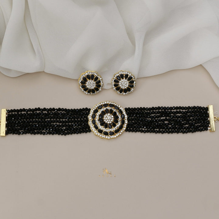 Darmika Choker With Earring