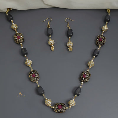 Vienna Neckpiece With Earring