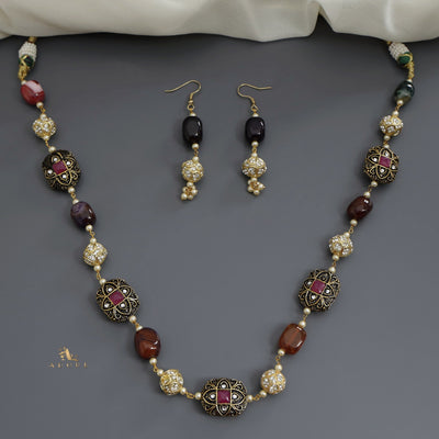 Vienna Neckpiece With Earring