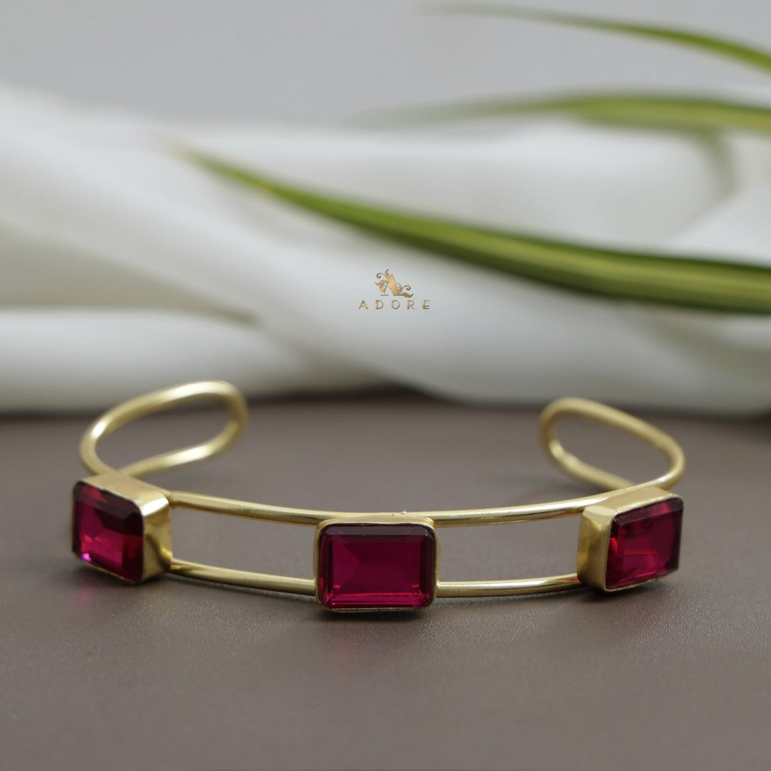 Esthera Glossy Rectangle Bangle