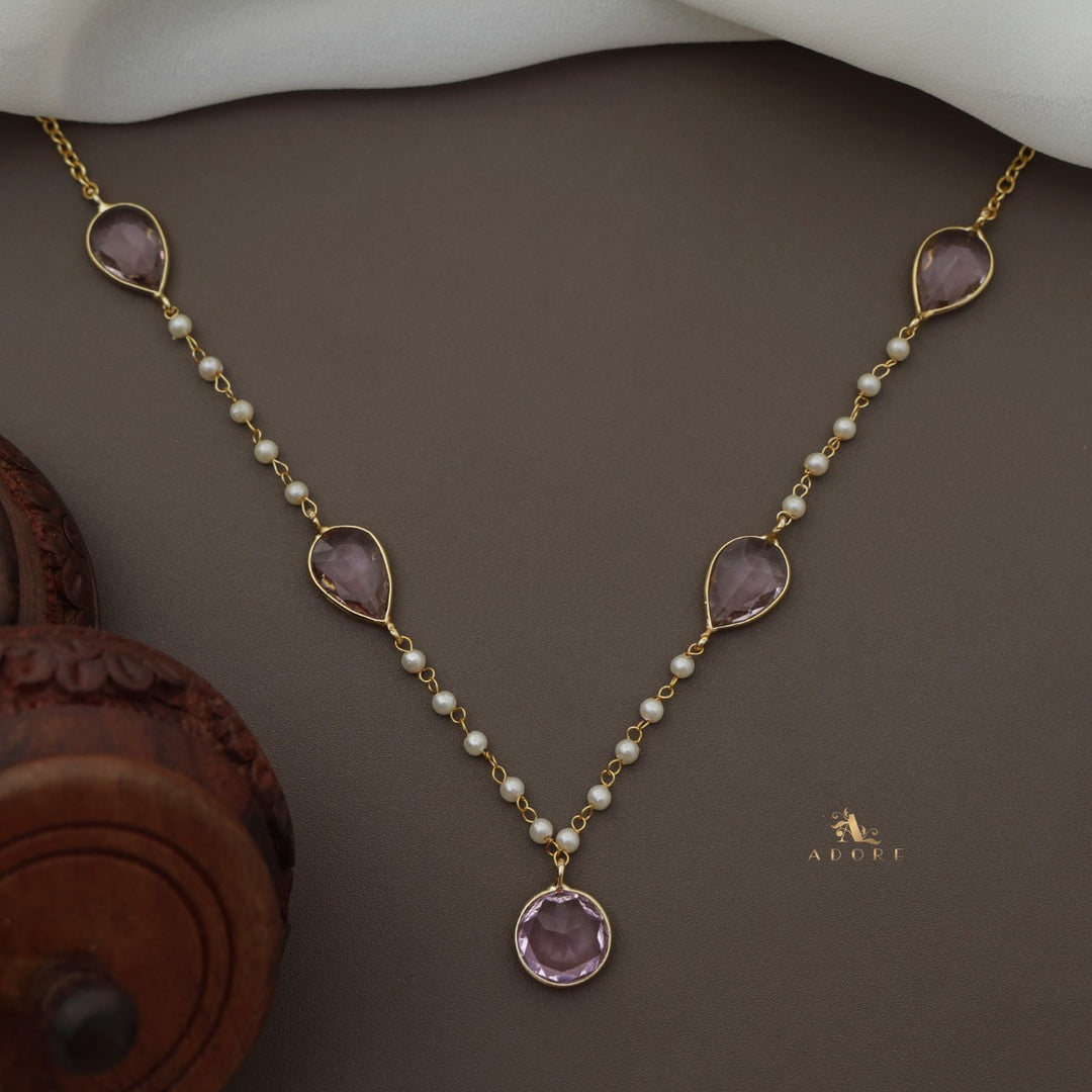 Daysha Glossy Pearl Neckpiece