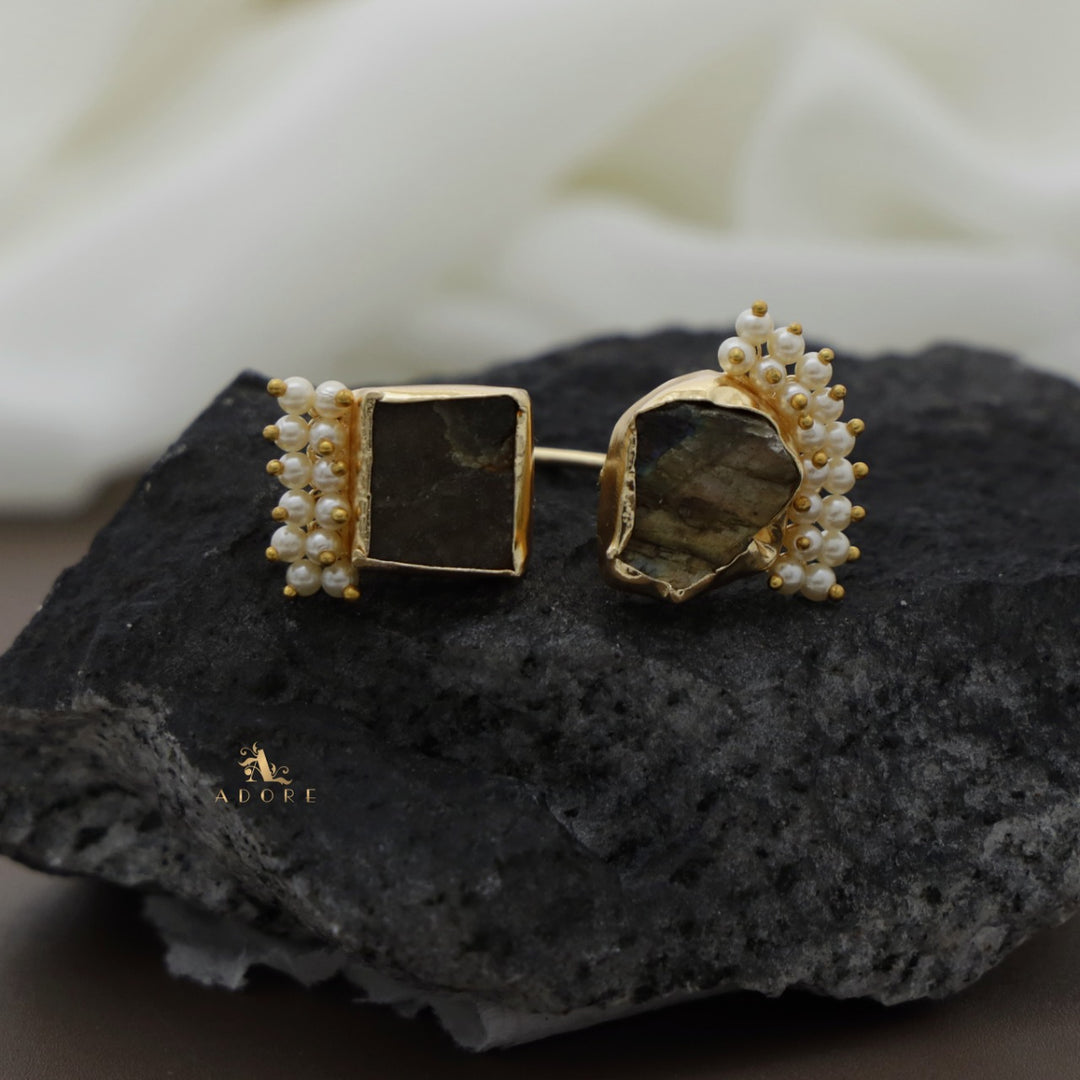 Heidi Raw Stone Cluster Pearl Ring