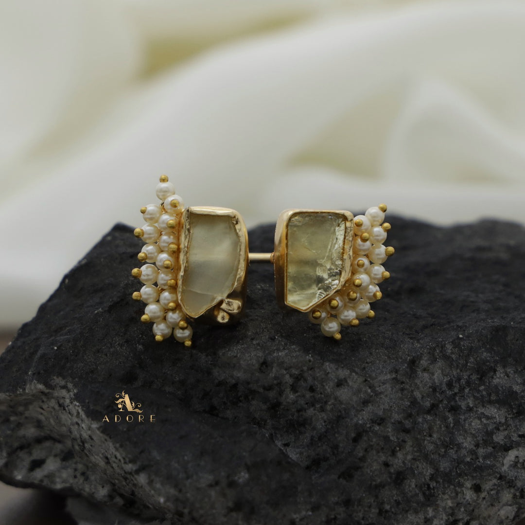 Heidi Raw Stone Cluster Pearl Ring