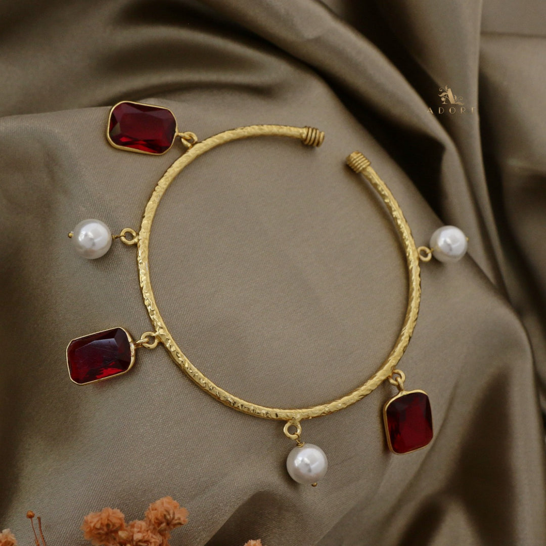 Textured Rabwa Rectangle Glossy Pearl Bangle