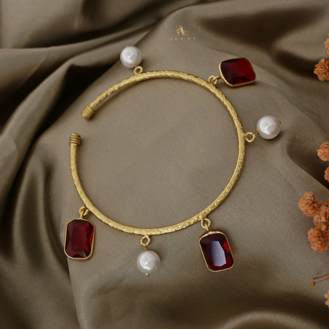 Textured Rabwa Rectangle Glossy Pearl Bangle