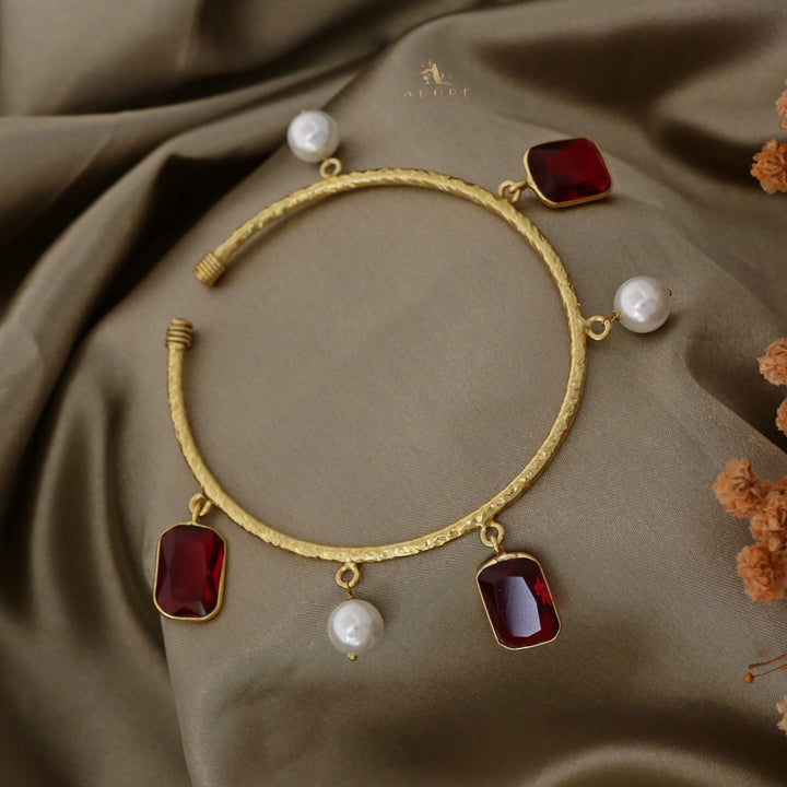 Textured Rabwa Rectangle Glossy Pearl Bangle