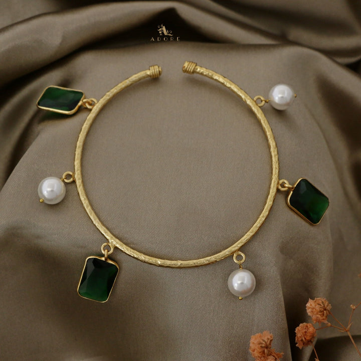 Textured Rabwa Rectangle Glossy Pearl Bangle