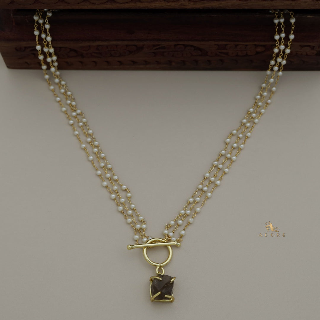 Carly Ring Raw Stone Pearl Neckpiece