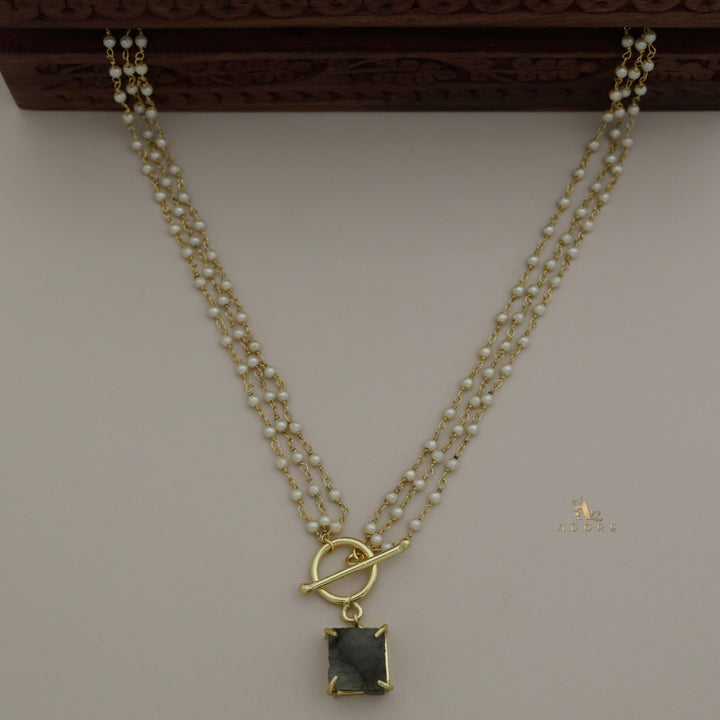Carly Ring Raw Stone Pearl Neckpiece