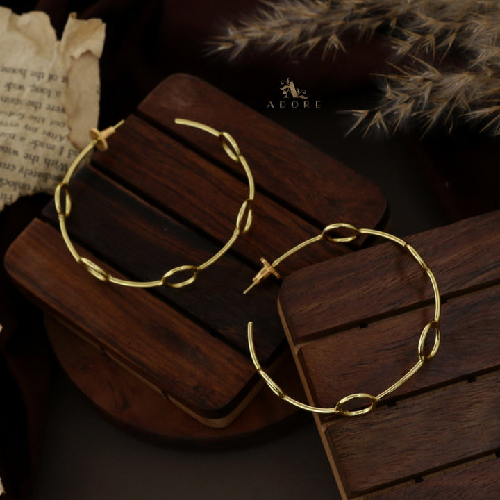 Golden Verna Round Hoop Earring
