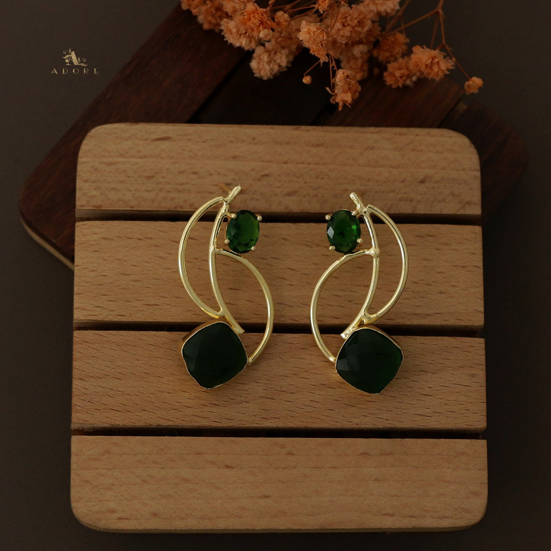 Eclipsa Zigzag Glossy Earring