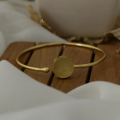 Ainoha Front Open Bangle