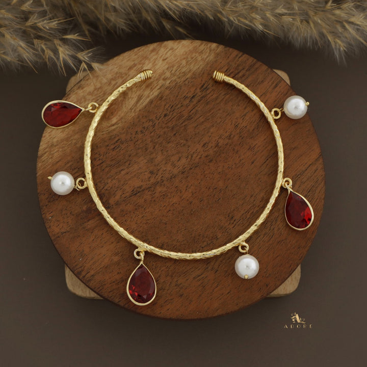 Textured Rabwa Glossy Drop Pearl Bangle