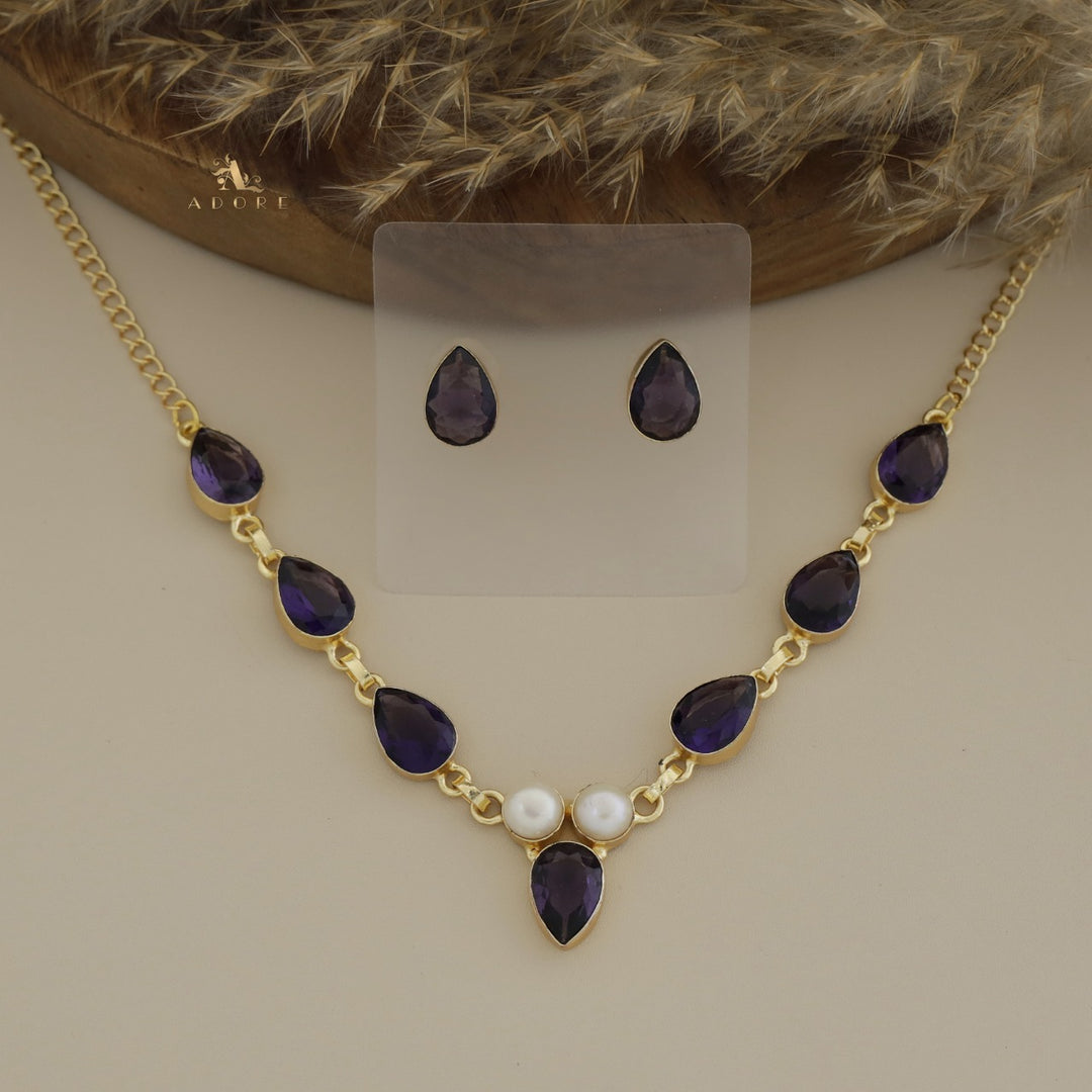 Andaaz Drop Glossy Baroque Neckpiece With Stud