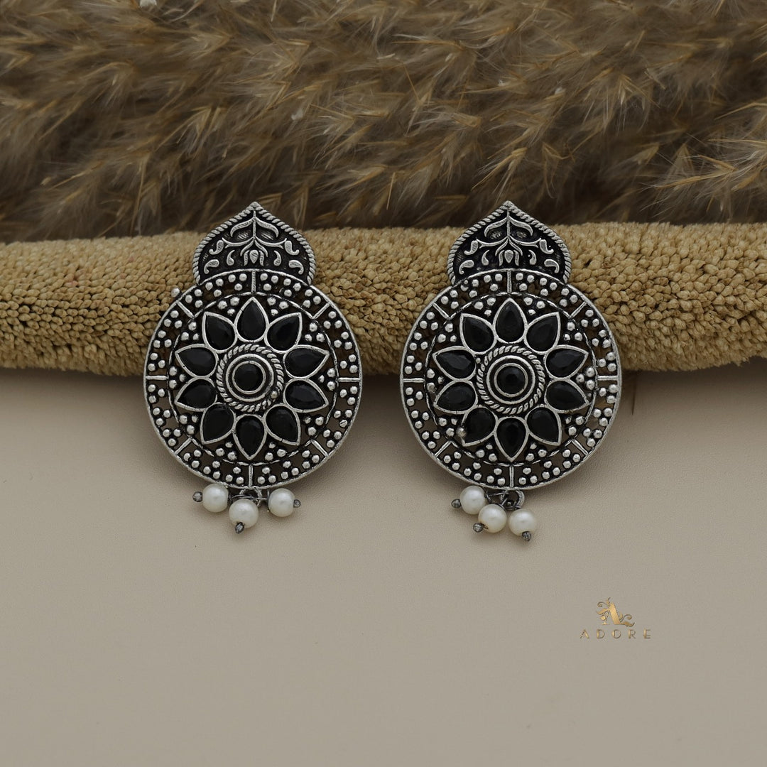 Silver Jola Floral Pearl Earring
