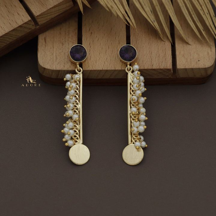 Noxa Cluster Pearl Glossy Earring