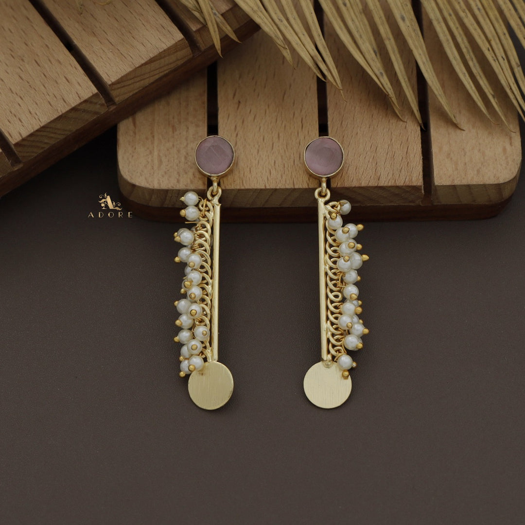 Noxa Cluster Pearl Glossy Earring