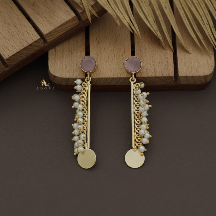 Noxa Cluster Pearl Glossy Earring