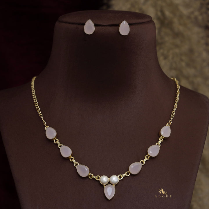 Andaaz Drop Glossy Baroque Neckpiece With Stud