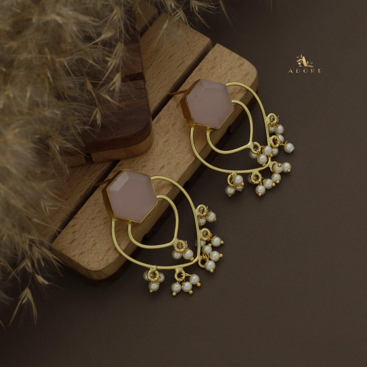 Quiana Glossy Drop Pearl Earring