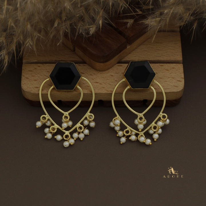 Quiana Glossy Drop Pearl Earring