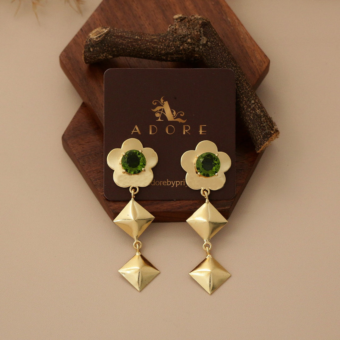 Waney Dual Diamond Flower Glossy Earring