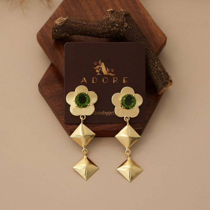 Waney Dual Diamond Flower Glossy Earring