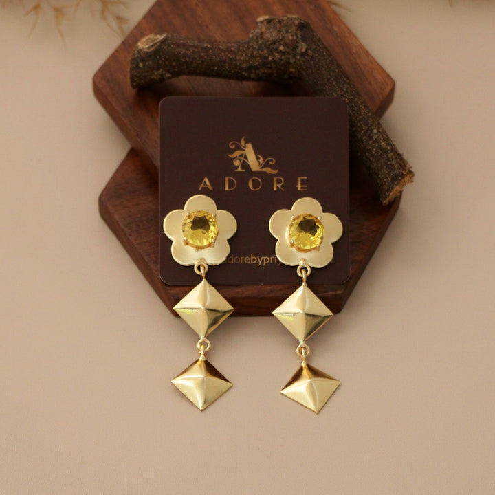 Waney Dual Diamond Flower Glossy Earring