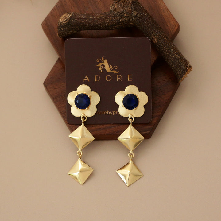Waney Dual Diamond Flower Glossy Earring