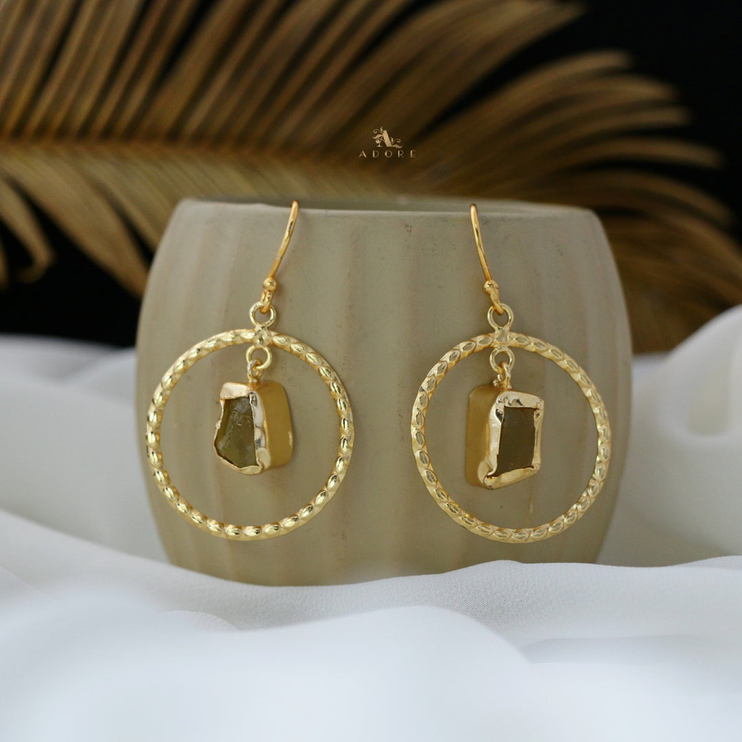 Niroopa Raw Stone Circle Drop