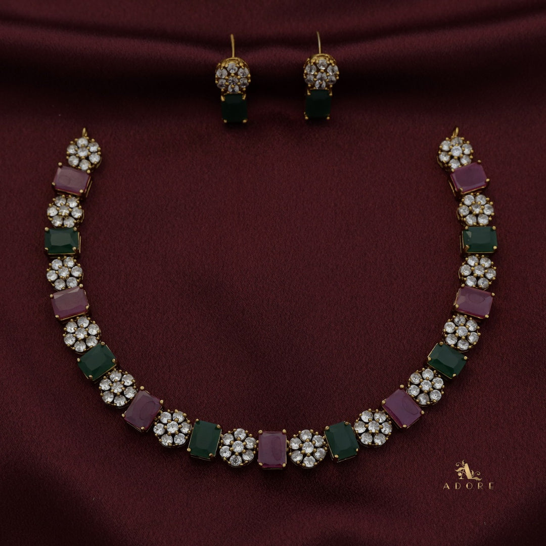 Rishabha Neckpiece With Earring