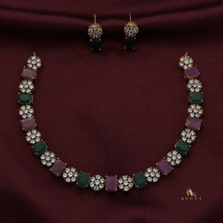 Rishabha Neckpiece With Earring