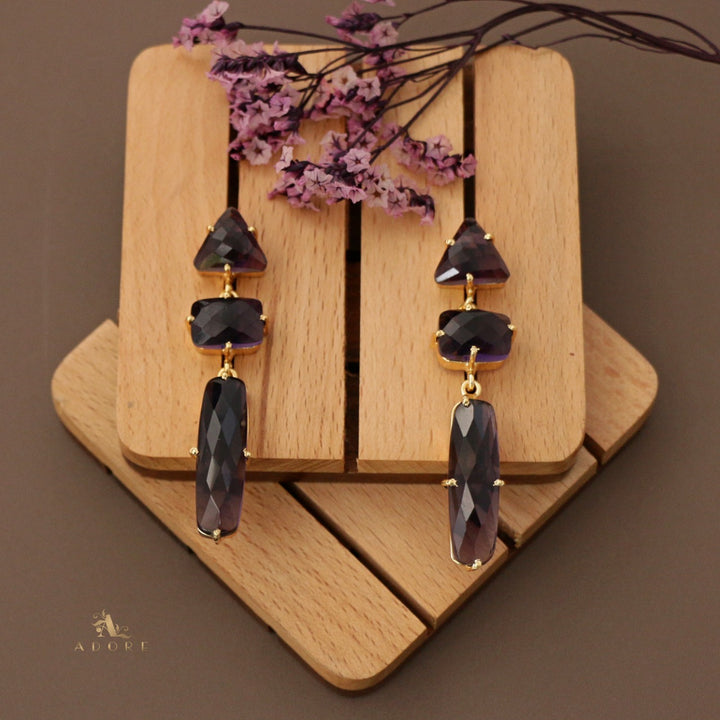 Yashmi Tri Shape Glossy Earring