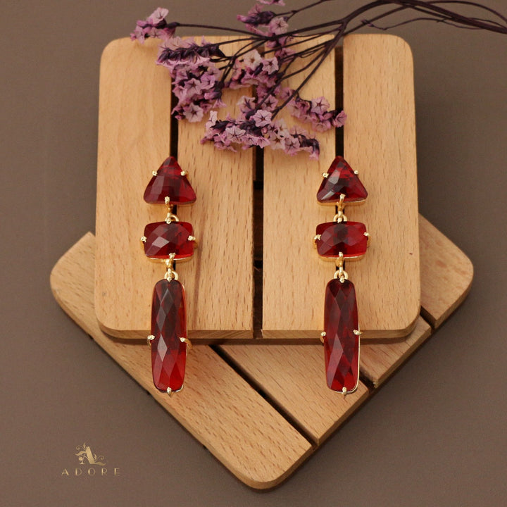Yashmi Tri Shape Glossy Earring