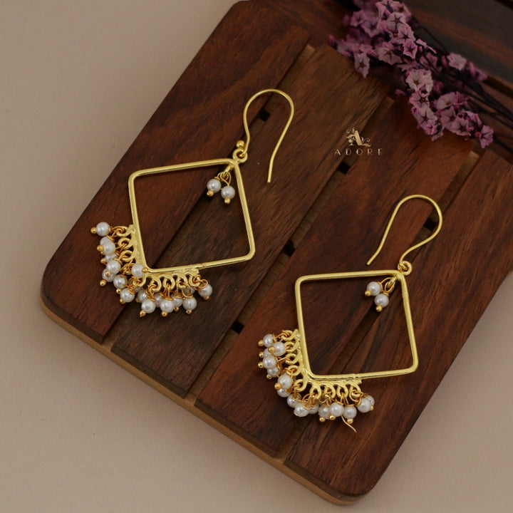 Pearly Diamond Cluster Drop