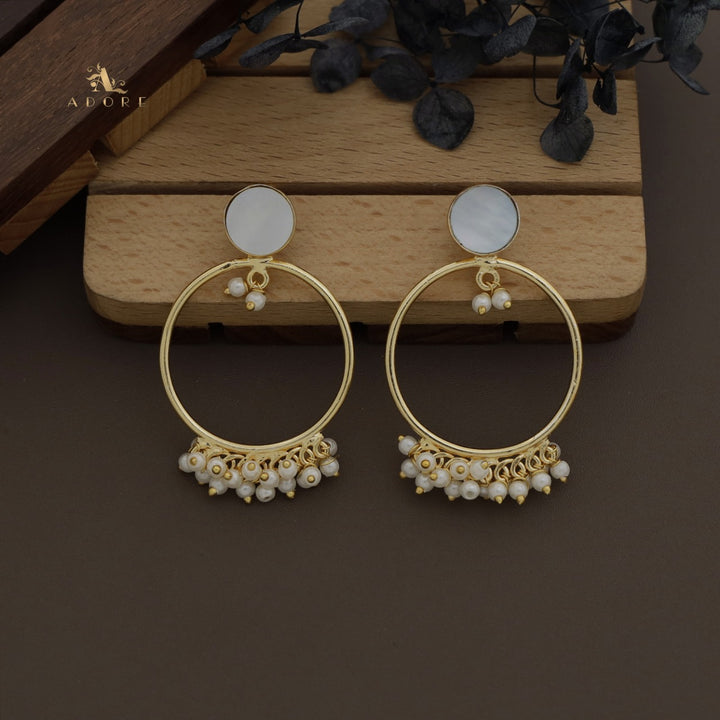 Thanvi Round Glossy Cluster Pearl Hoop Earring