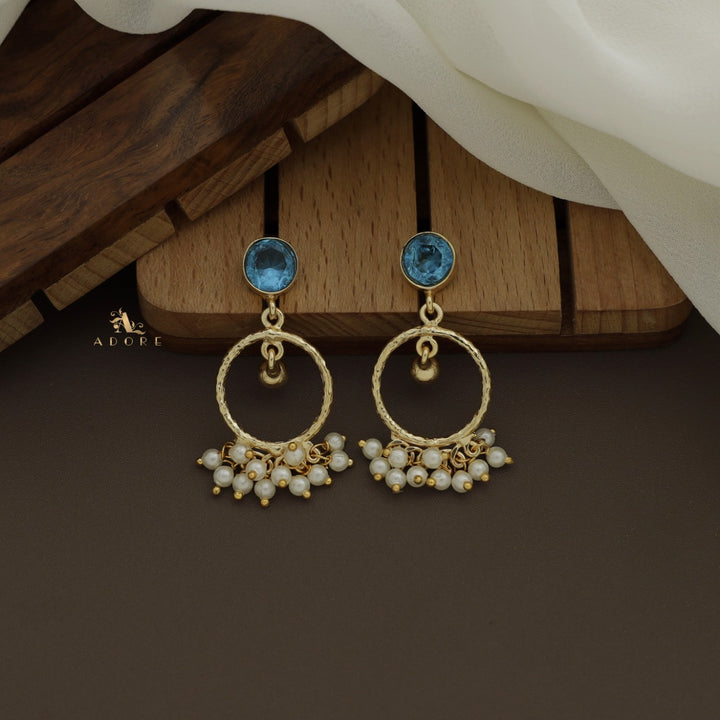 Textured Gavra Hoop Pearl Glossy Earring