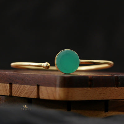 Ainoha Front Open Bangle