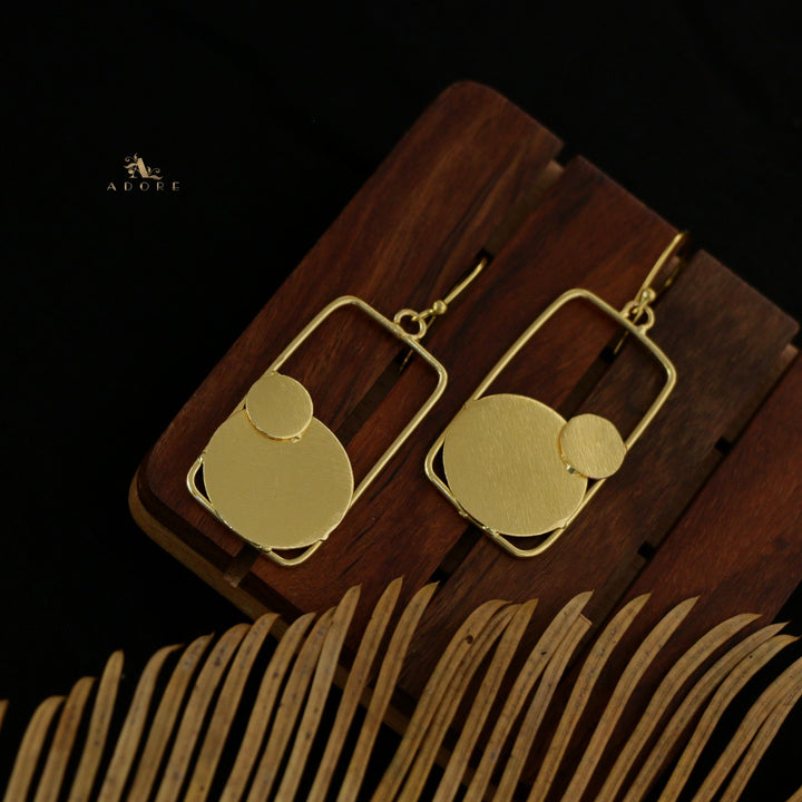 Golden Rectangle Pot Earring