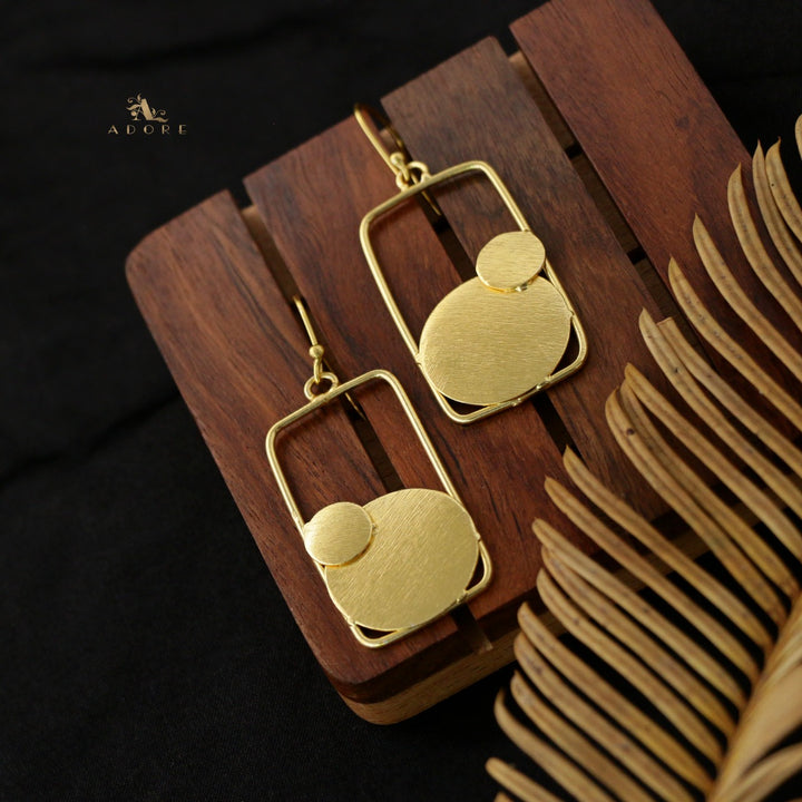 Golden Rectangle Pot Earring