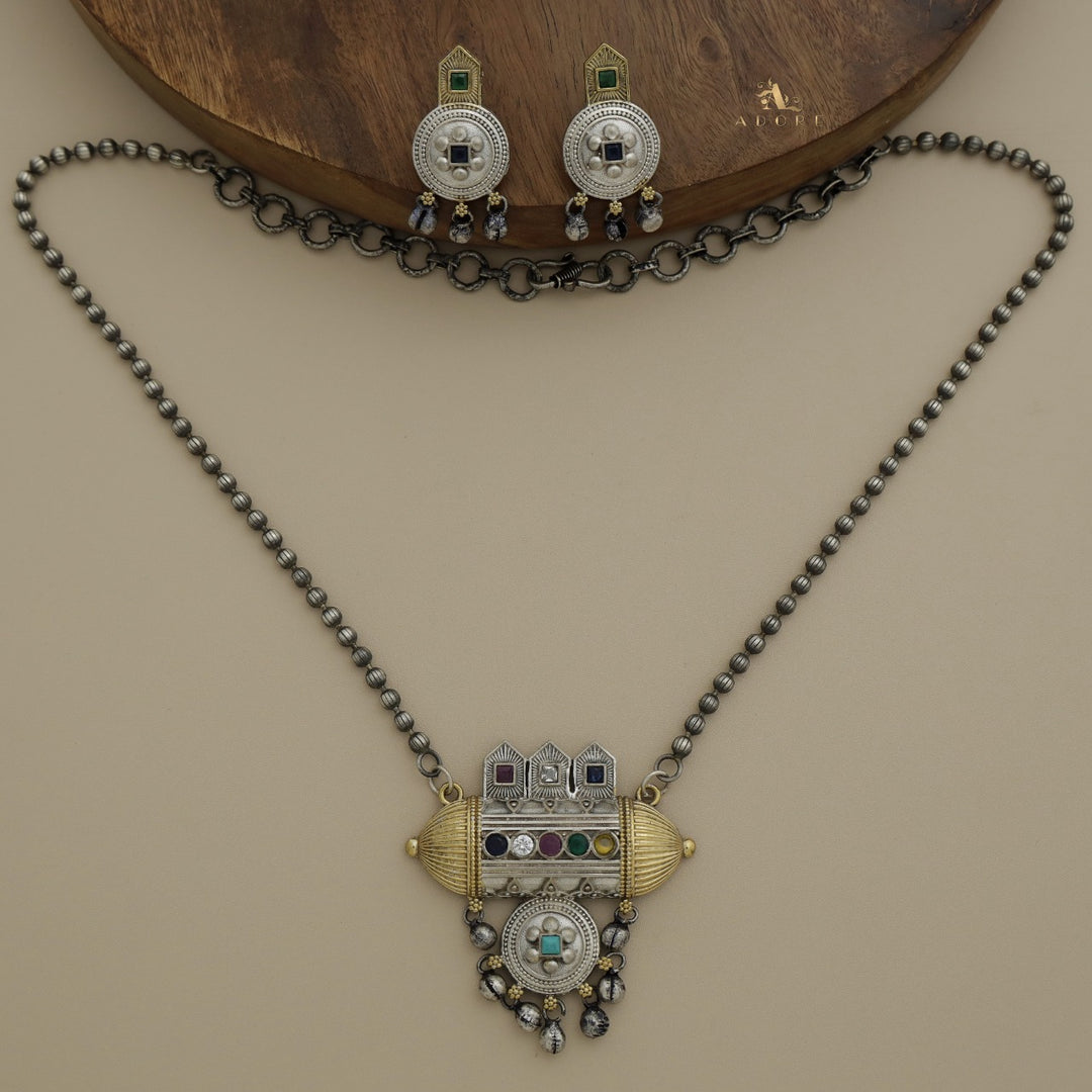 Sagareka Neckpiece With Earring