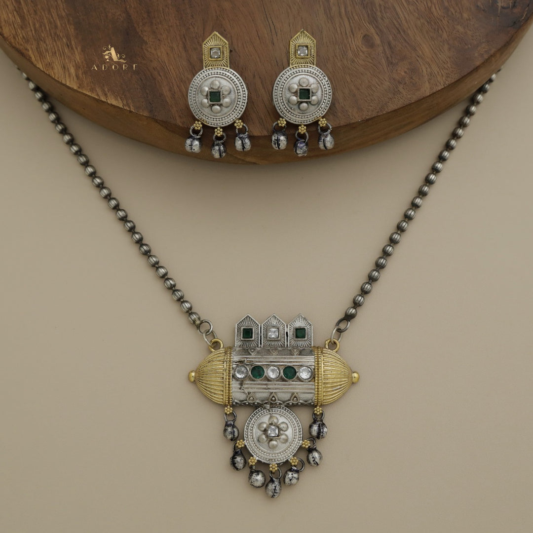 Sagareka Neckpiece With Earring