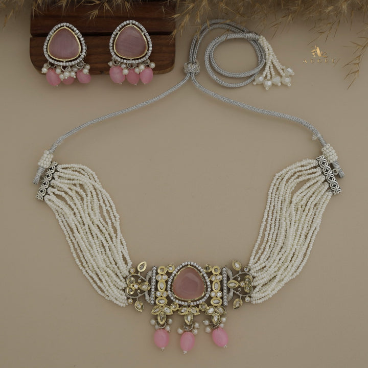 Heral Glossy Choker With Earring