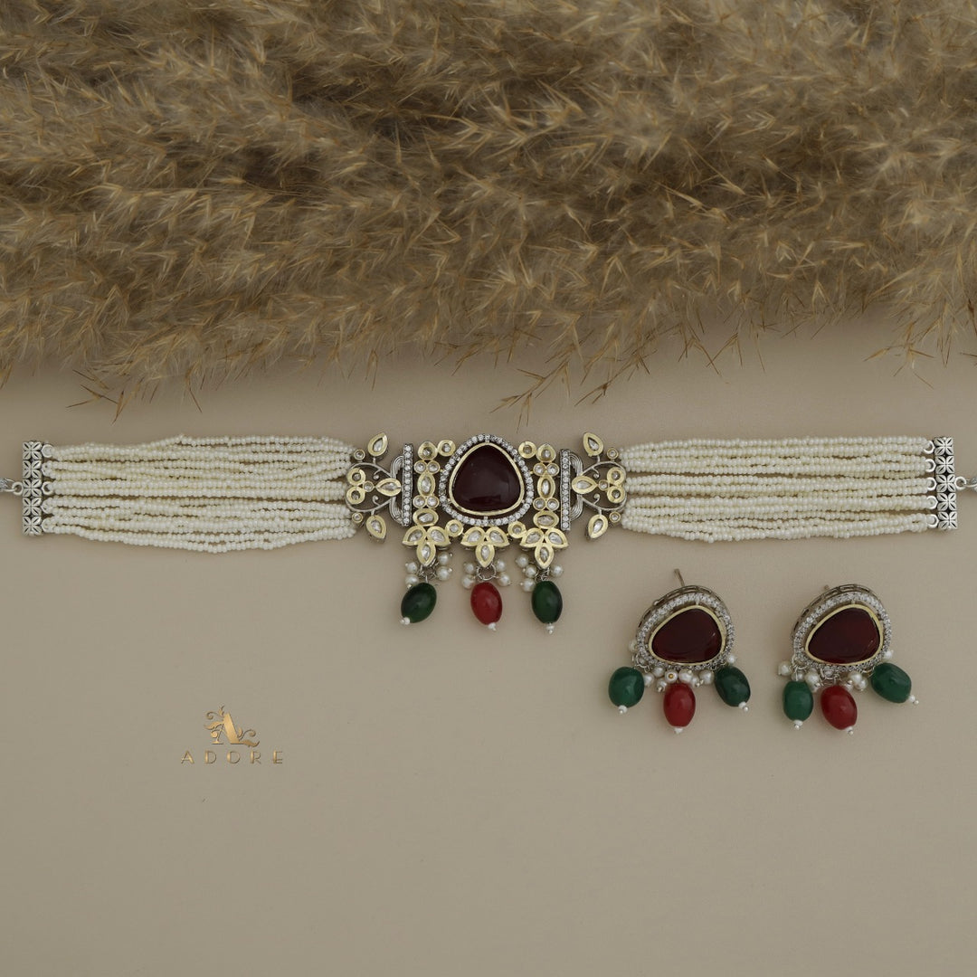 Heral Glossy Choker With Earring