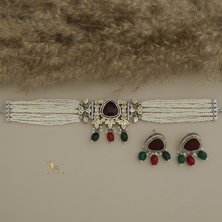 Heral Glossy Choker With Earring