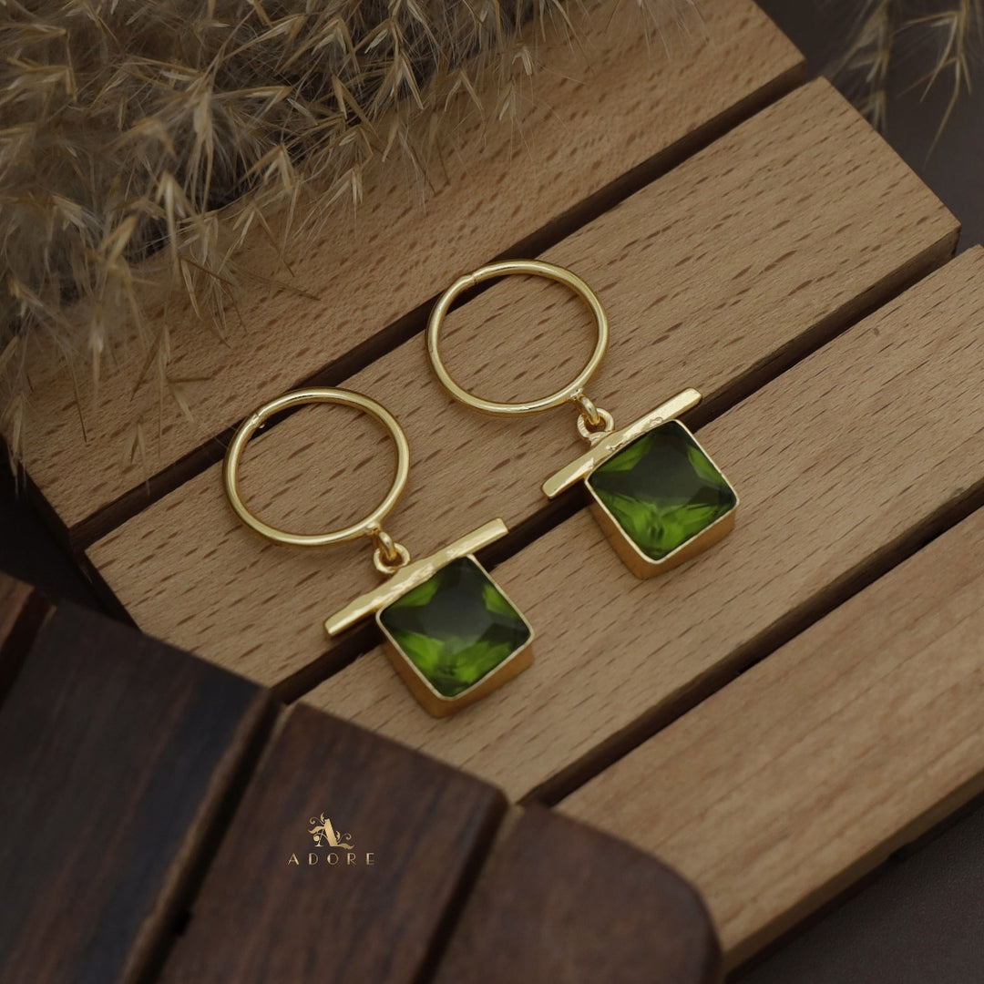 Vilo Round Glossy Square Earring